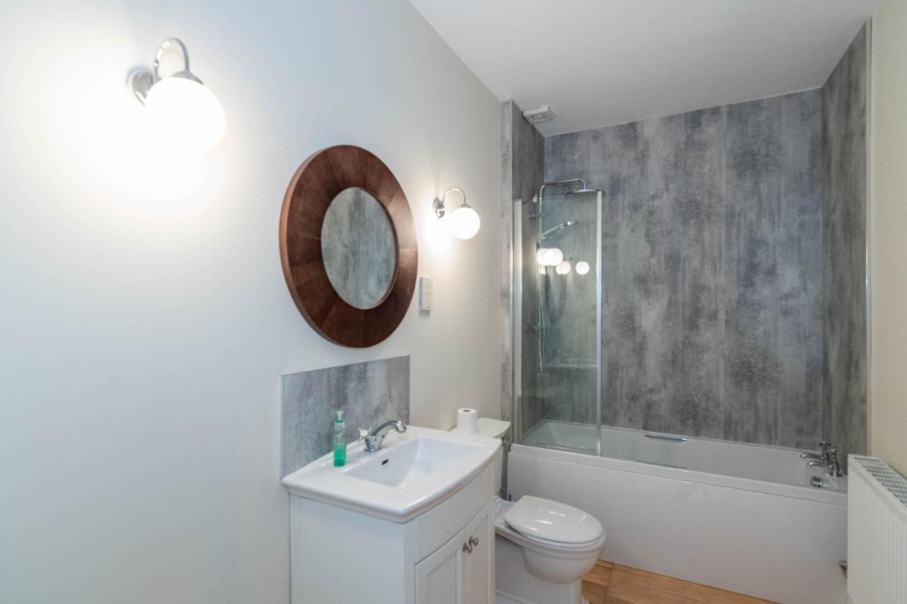 Rosebank House Blairgowrie - Sleeps 12, Games Rooms, Ev Point, Pets Welcome Blairgowrie and Rattray Экстерьер фото