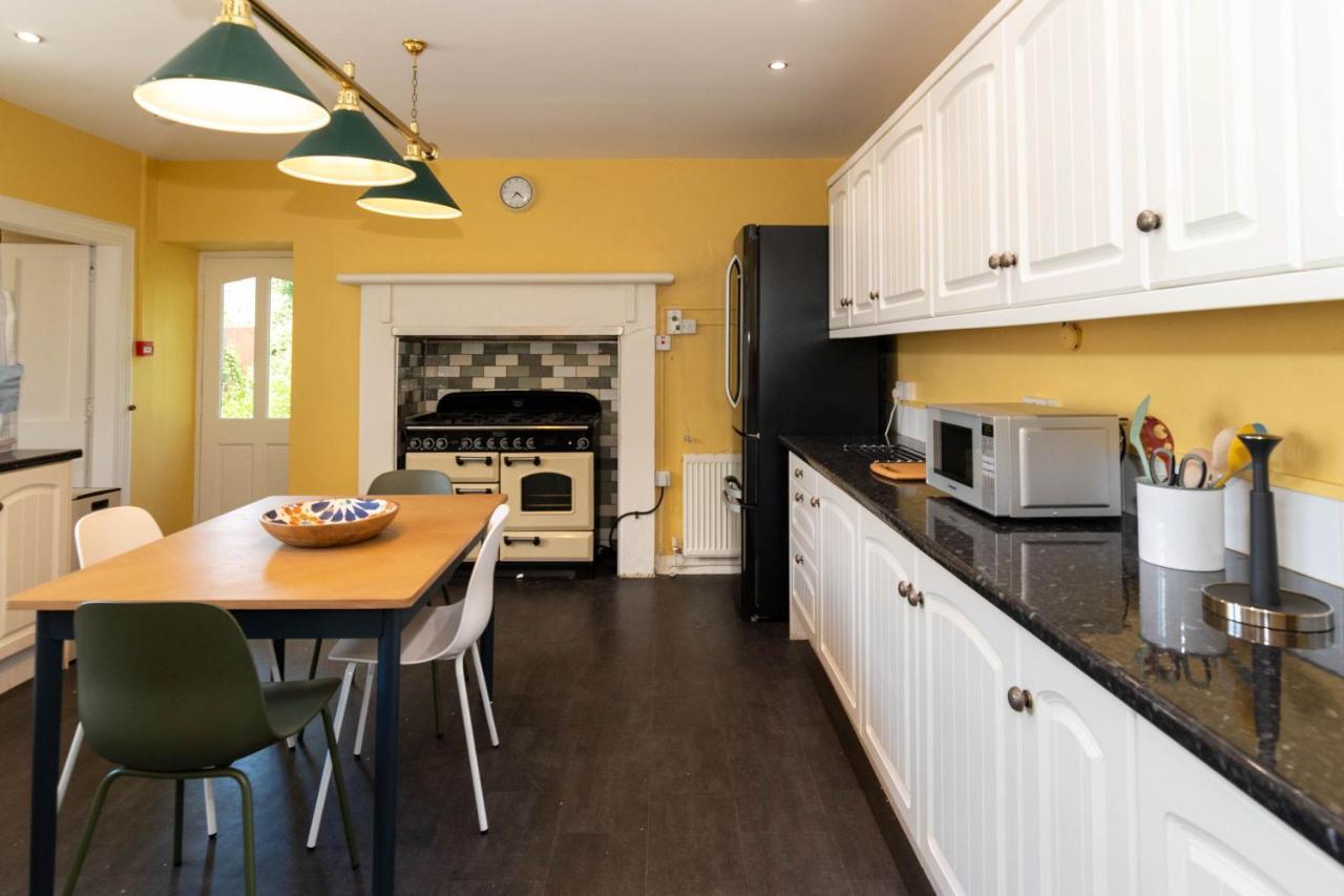 Rosebank House Blairgowrie - Sleeps 12, Games Rooms, Ev Point, Pets Welcome Blairgowrie and Rattray Экстерьер фото