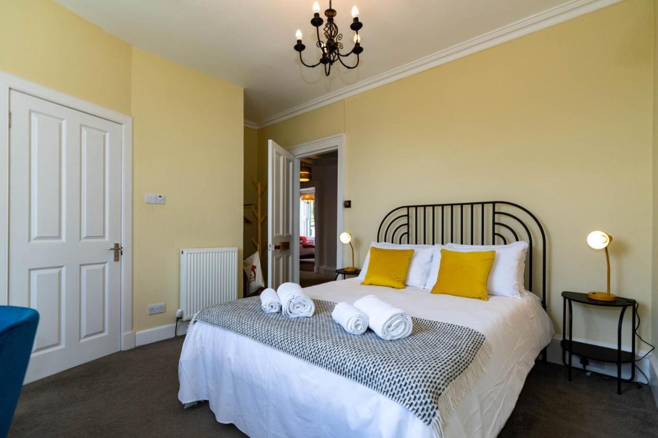 Rosebank House Blairgowrie - Sleeps 12, Games Rooms, Ev Point, Pets Welcome Blairgowrie and Rattray Экстерьер фото